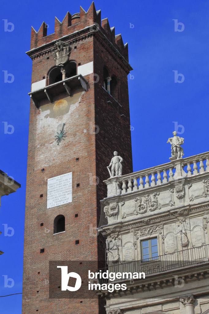 Torre del Gardello by the Palazzo Maffei from Piazza delle Erbe, Verona, Verona, Veneto, Italy, 2019 (photo)