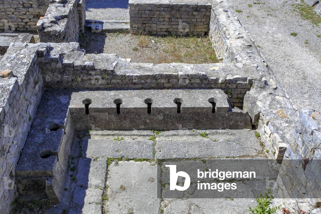 Latrines of the thermal and palace complex