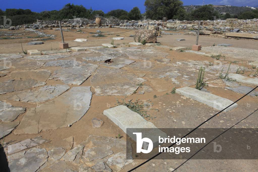 Palace of Malia. Place of the Megron, Crète, Greece, Minoan Civilization, 1900-1450 BC

Palais de Malia. Emplacement du megaron. Crète, Grèce, Civilisation Minoenne, 1900-1450 av J.-C