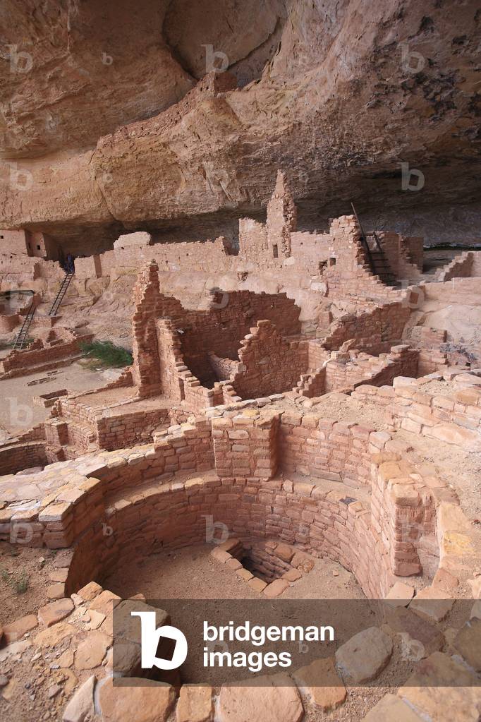 Long House a Mesa Verde - Kivas and Wrodyte Habitations of Ancient American Civilization Anasazi or Ancestral People Pueblo, 12th - 14th century - Cliff Dwelling, Mesa Verde National Park, Colorado, USA (USA), UNESCO Site