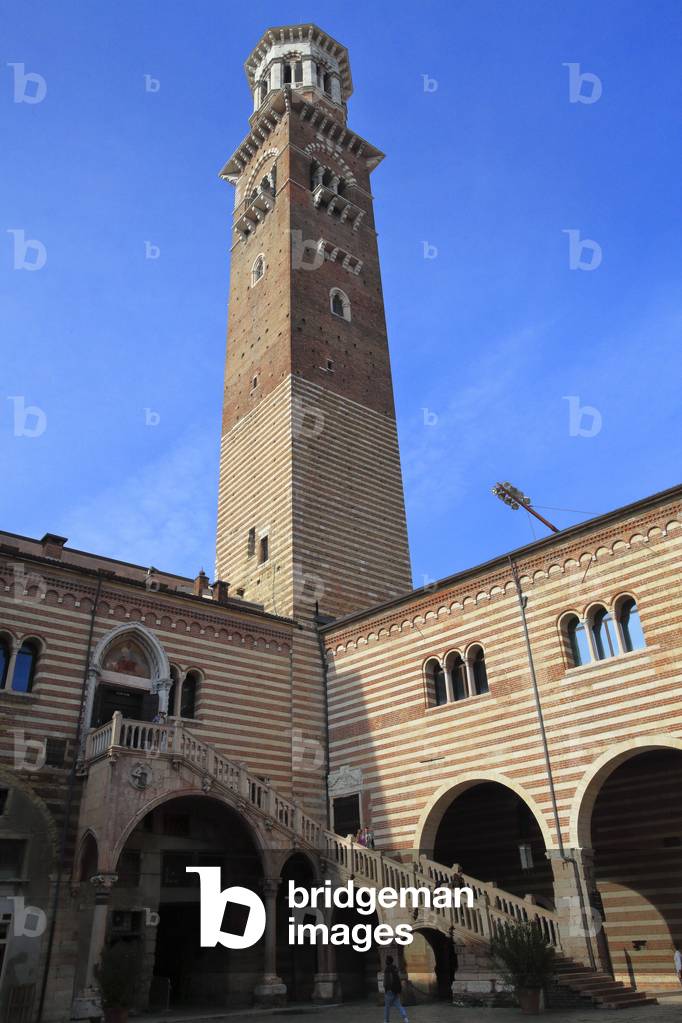Torre dei Lamberti and the stairway called Scala della ragione in the courtyard of the Mercato Vecchio (the old market place), Verona, Veneto, Italy, 2019 (photo)