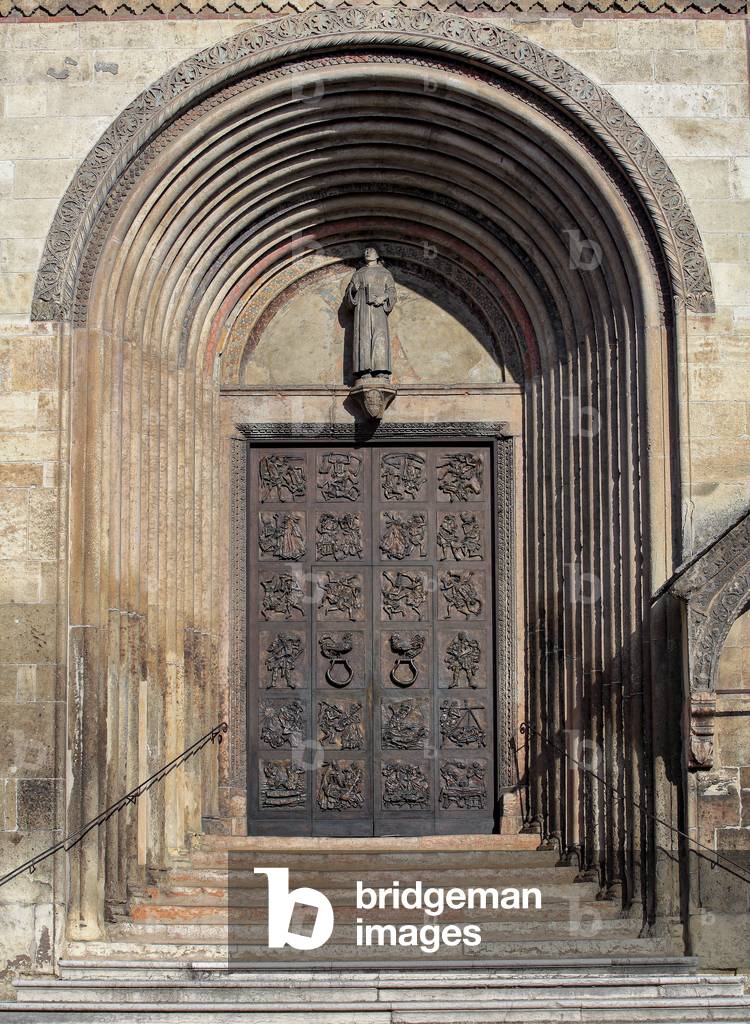 Porch and Bronze Door of the church of San Fermo Maggiore. Veron