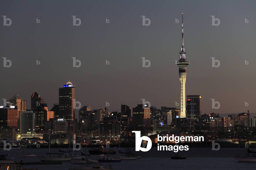 View of the city centre, business centre of Auckland, and Waitemata Harbour, Sky tower, New Zealand