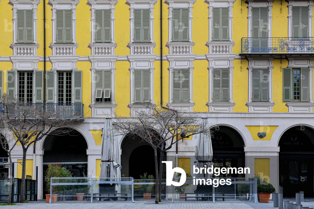 Facade in Nice, Garibaldi place