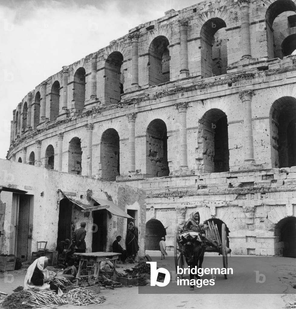 The Coliseum in El Djem in Tunisia in 1956 (b/w photo)
