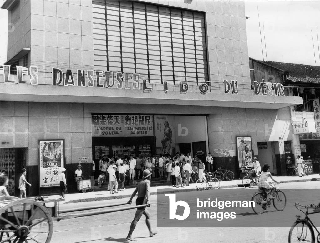 Saigon Cholon (Ho Chi Minh Ville), Vietnam, 1954: the Lido (b/w photo)
