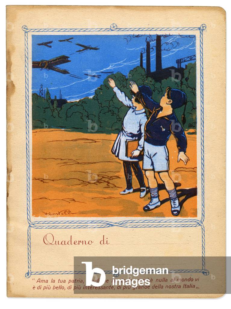 Fascisme : couverture de cahier scolaire representant deux enfants en uniforme de balillas, saluant (salut rom