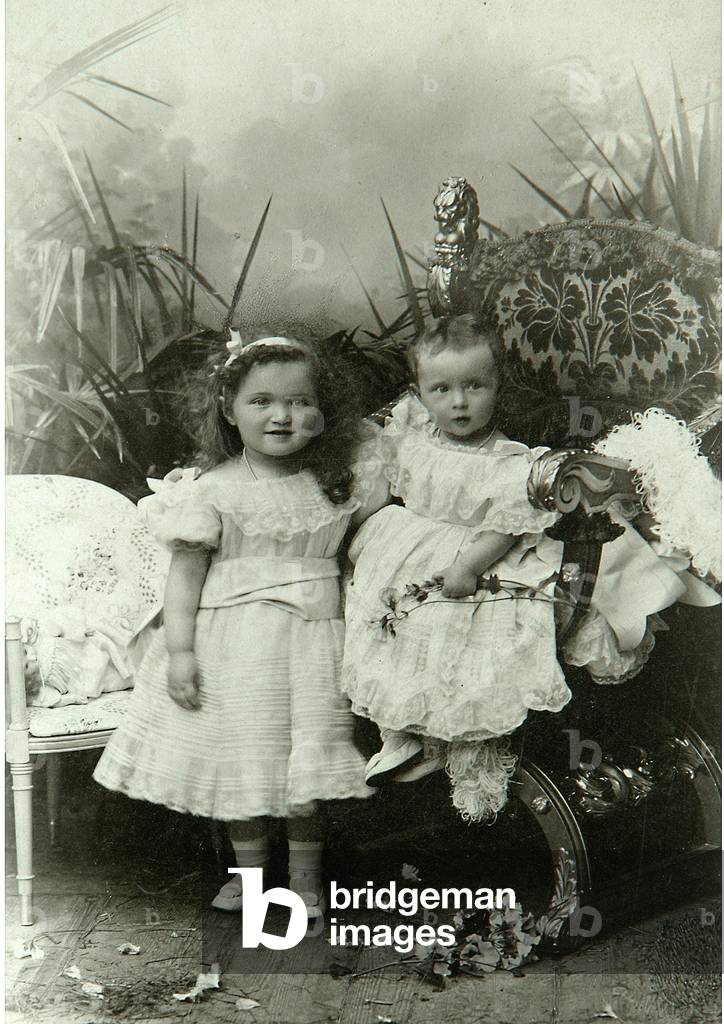 Portrait of Grand Duchesses Olga Nikolaevna of Russia (Olga Nikolaievna Romanova), 1910-19 (photo)