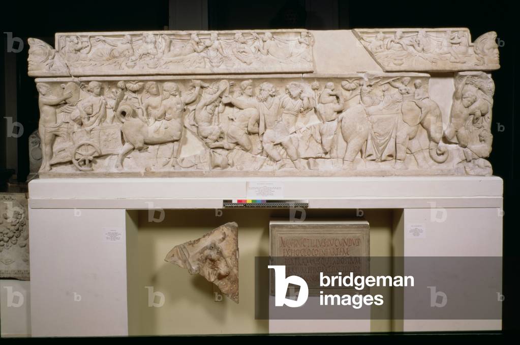 Il sarcofago di Pashley, fregio che mostra il ritorno trionfale di Dioniso dall'Oriente, romano, da Arvi in Cr