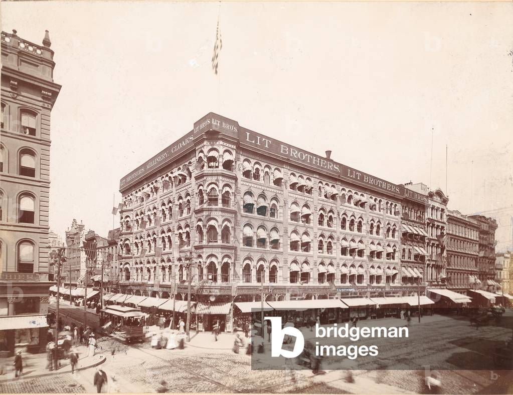 Lit Brothers, Market Street at 8th, Northeast corner, 1898 (b/w photo)