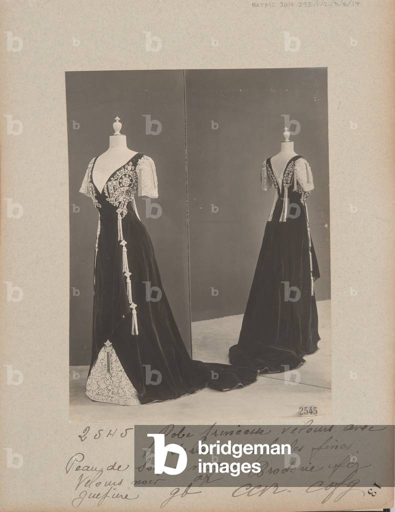 Album Page: House of Worth, Evening Dress, 1908-09 (b/w photo)
