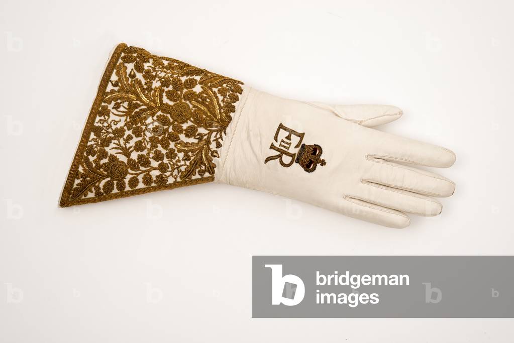 Right hand glove used at the Coronation of Queen Elizabeth II in 1953 (embroidered white kid leather & silk)