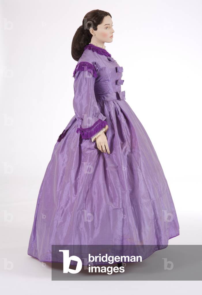 Side view of a purple day dress, 1860s (striped silk taffeta)