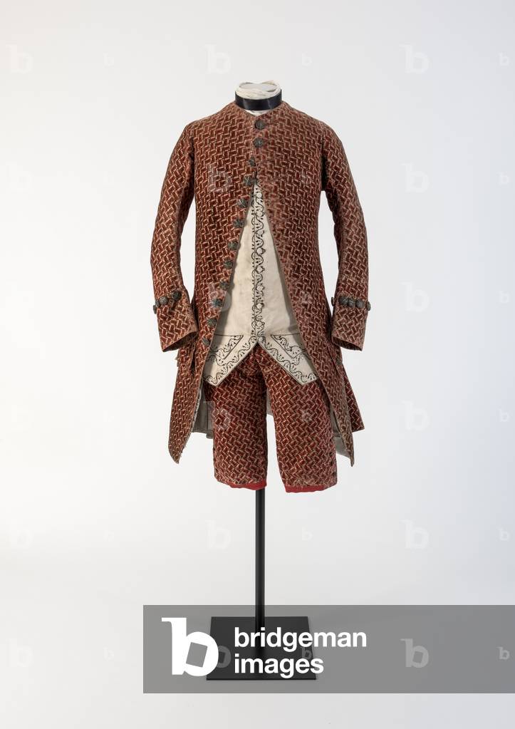 Man's red woven velvet coat and breeches, 1750s (velvet)