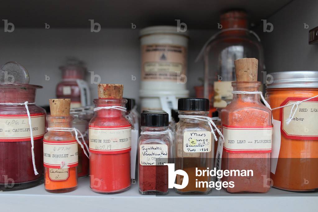 Samples from the Forbes Pigment Collection at the Harvard Art Museums (photo)