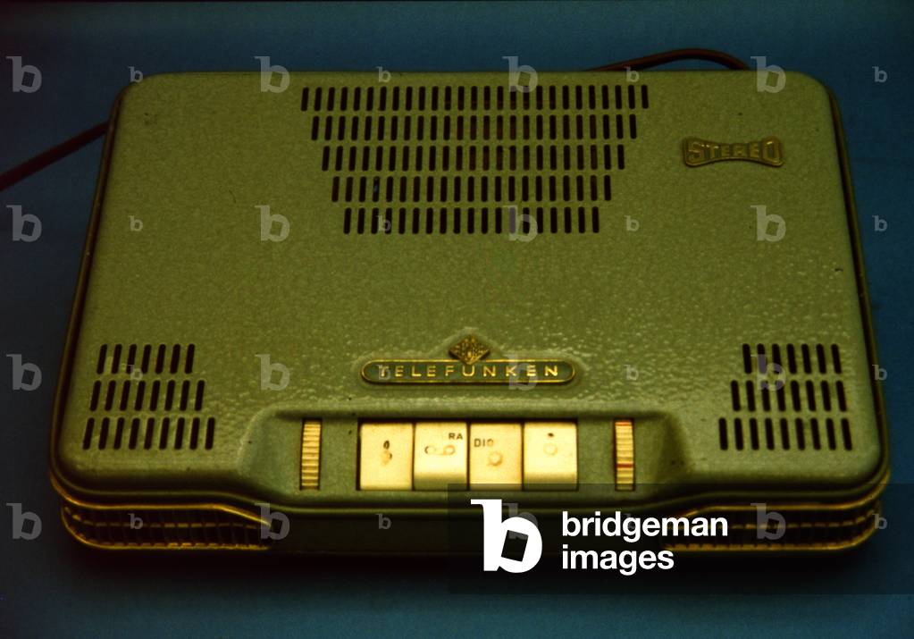 RECORDING EQUIPMENT - Stereo