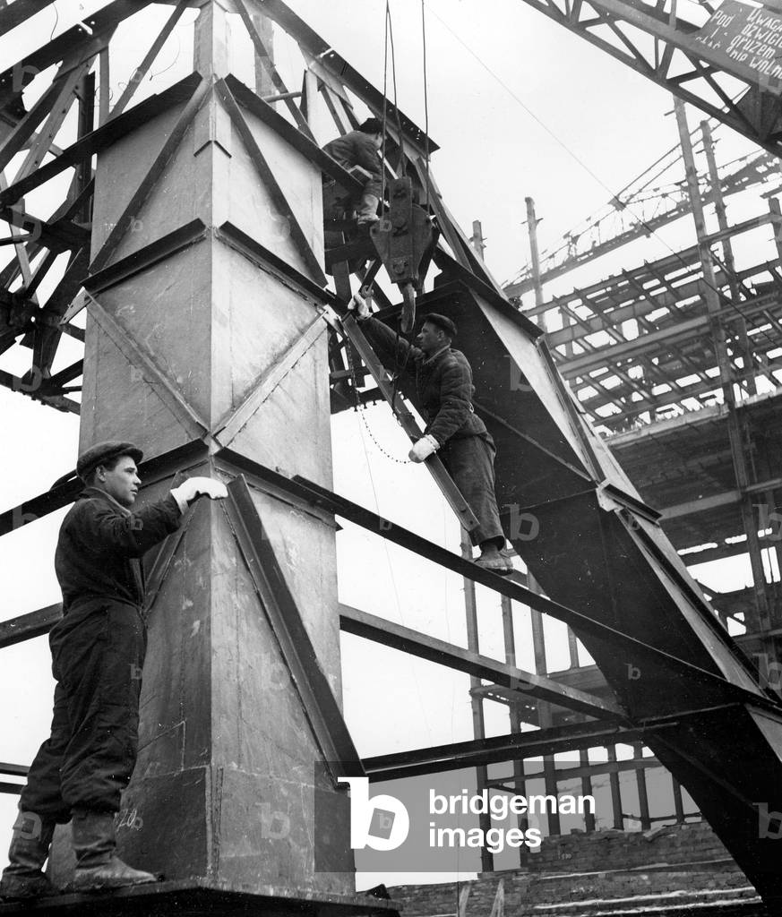 Warsaw, 1953-1954. Construction of Palace of Culture and Science. Photographed: Mikolaj Dmitriewicz Korostylow, mounting brigadier, 250% standard. 