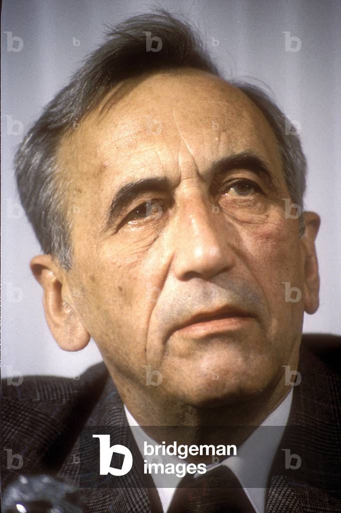 Warsaw 1989. Prime Minister, Tadeusz Mazowiecki. 