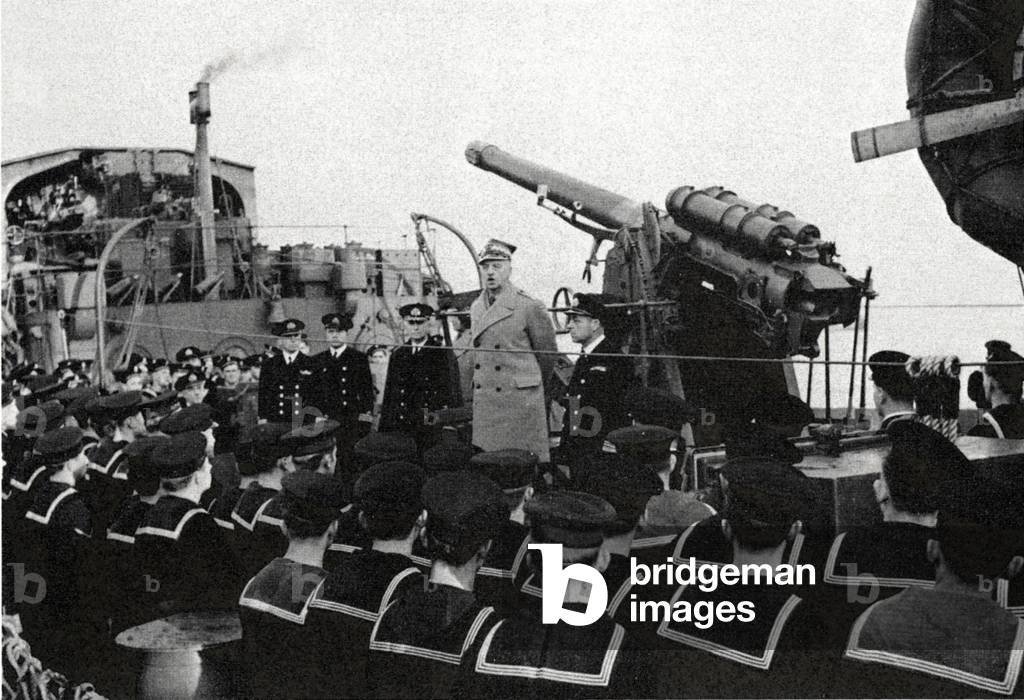 1941. General Sikorski decorating Polish navy soldiers aboard the Grom-class destroyer ship. 