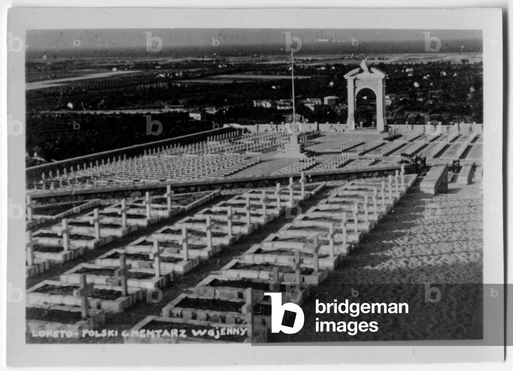 Photograph from Leokadi Ciuinski's family (from Krasnopol) album. Cemetary. Information from Leokadi Ciupinski. 