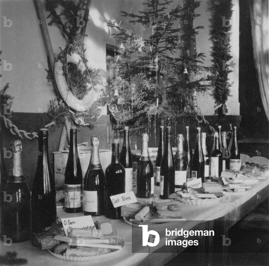 Lezajsk, 31.12.1939. New Year Celebration for San bridge builders. 