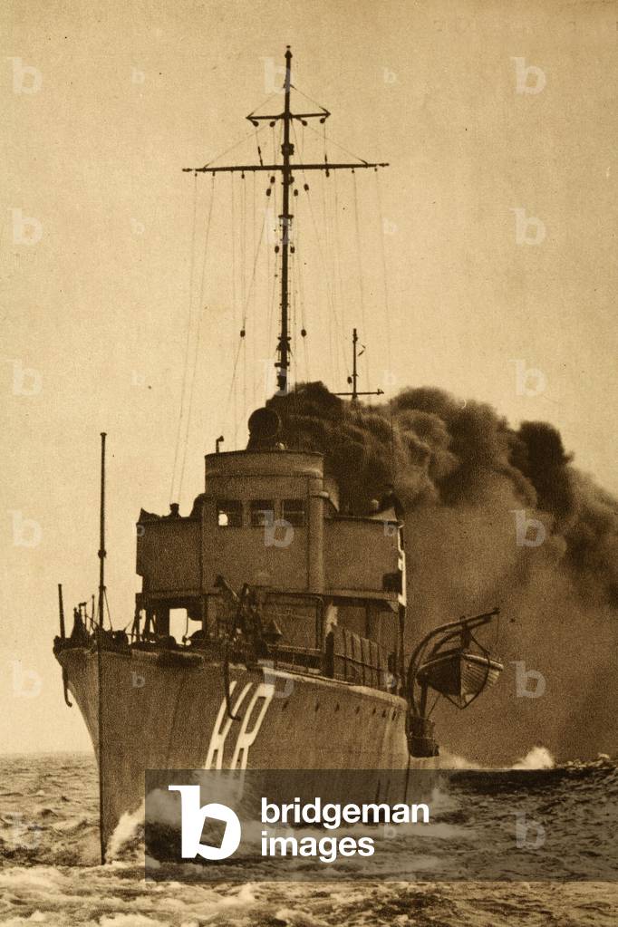 Cracowian destroyer. Photograph from collection at the Borderland museum of Music. 