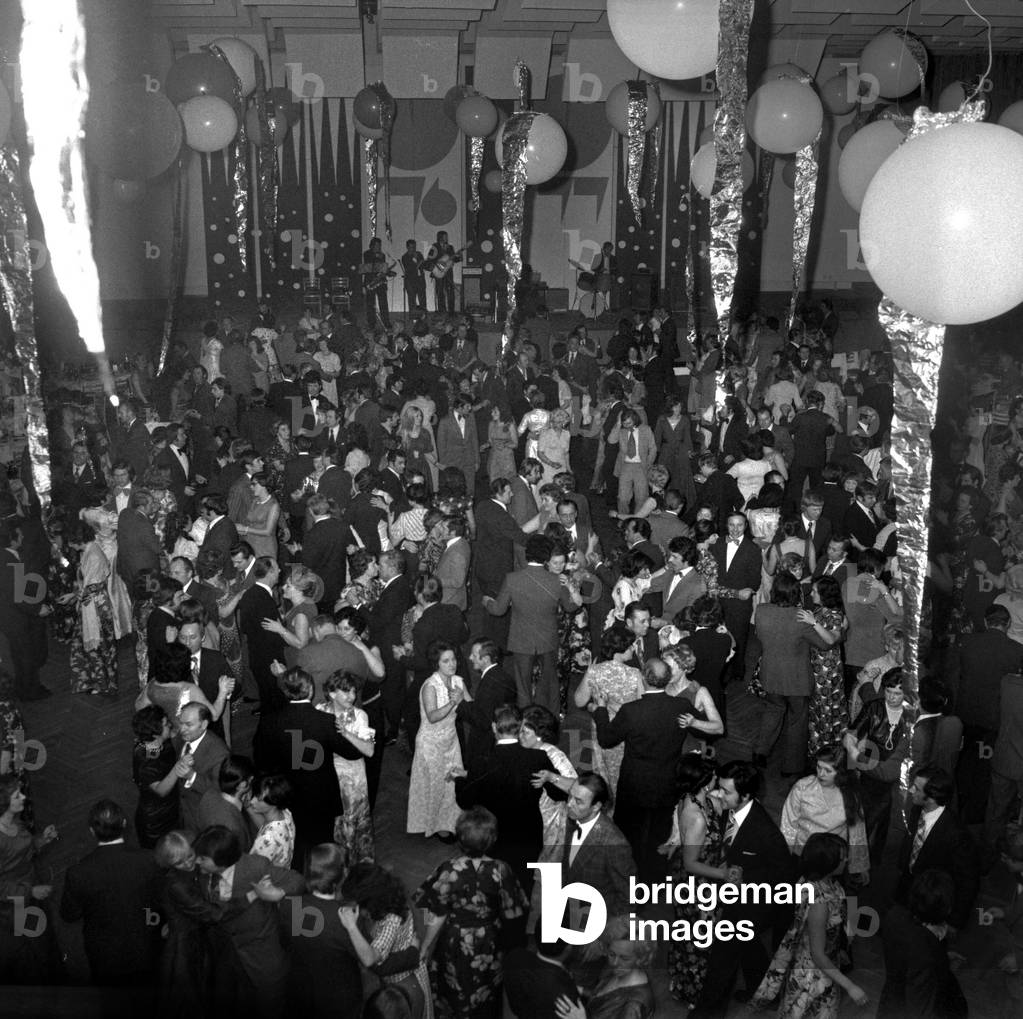 Warsaw, Poland, 31.12.1975. New Year's Eve party. 