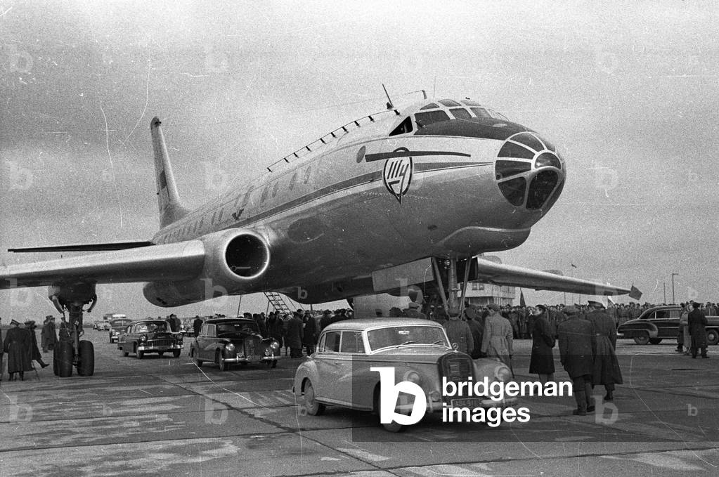 Warsaw, 1957. Chinese delegation and Chinese Prime Minister Zhou Enlai's visit. Photographed: Tupolev Tu-104 air plane on which the Chinese delegation flew on. 
