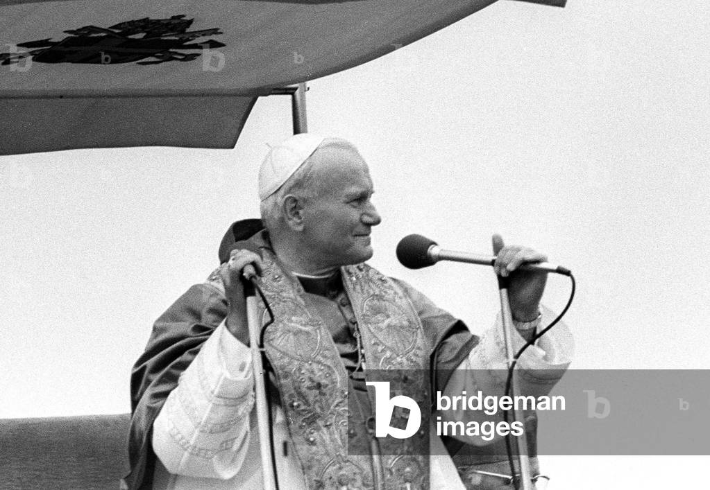 Nowy Targ Airport, 08.06.1979. Pope John Paul II's first Pilgrimage to Poland. 