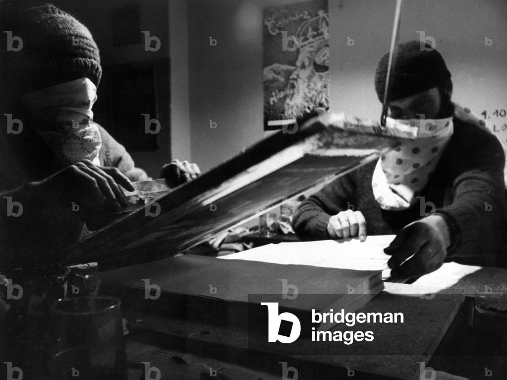 Warsaw, February 1982. Martial Law in Poland. Printing of the independent newspaper 'Tygodnik Wojennego'. 