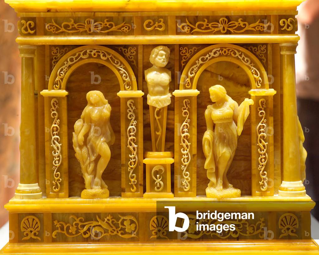Gdansk, Adianna casket, Amber Museum in Gdansk, imitating the Dresden Grunes Gowelbe collections city on the Baltic coast, northern Poland, Pomerania province. Polands fourth largest metropolitan area. 2006