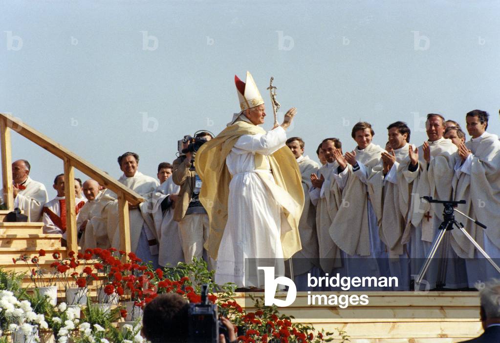 Lubaczow, 3.06.1991. Pope John Paul II's 4th Pilgrimage to Poland. 