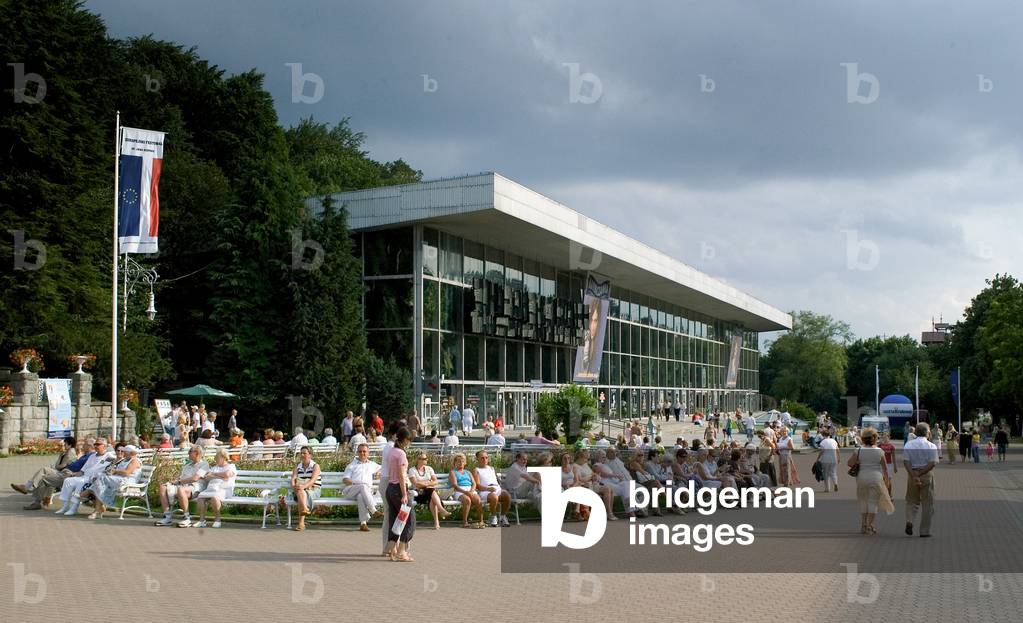 Krynica Gorska Zdroj, resort town in Southern Poland, Dubbed the pearl of polish health resorts, Lesser Poland Province, Beskids mountains, the main pump room 2006