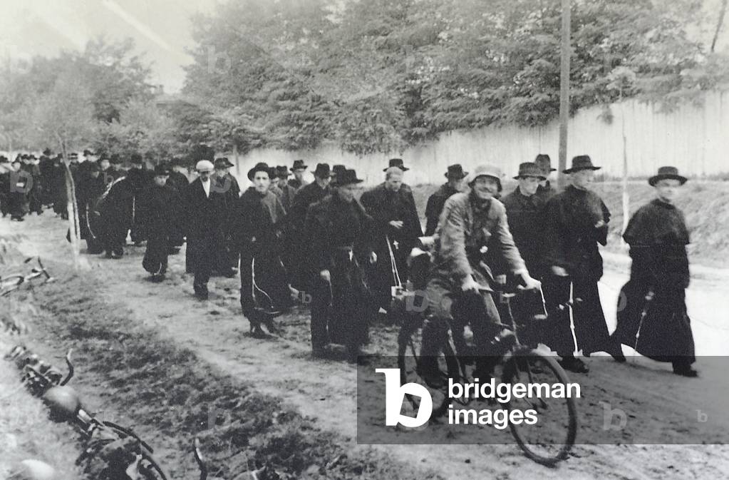 September 1939. First arrest of Friars in Niepokalanow. 