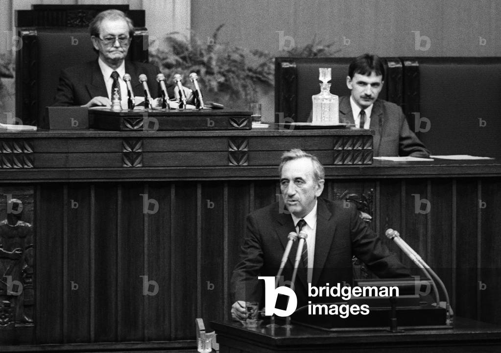 Warsaw 12.09.1989 r. Posiedzenie sejmu. Nowowybrany premier Tadeusz Mazowiecki wyglasza ekspoze. 