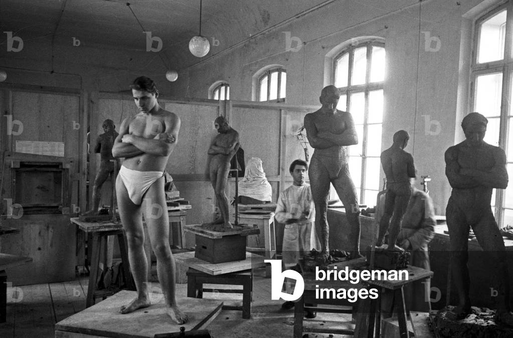 Warsaw, 1948. Academy of Fine Arts. 