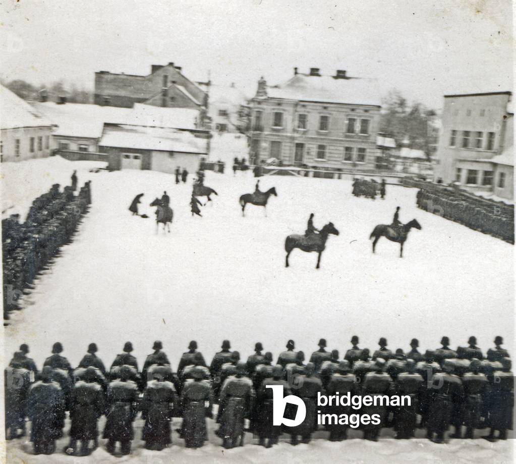Lezajsk, 1940, Appeal on city square. 