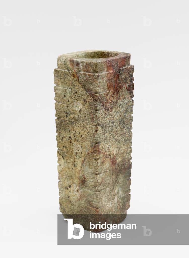 Nine-tier tube (cong 琮) with masks, c.3300-2250 BC (jade, nephrite)