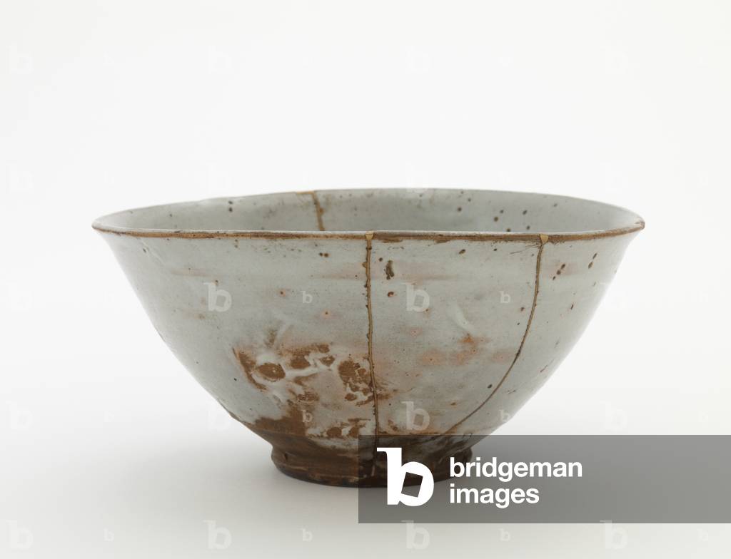 Bowl, late 16th-early 17th century (porcelain with translucent glaze, gold and red lacquer repairs)