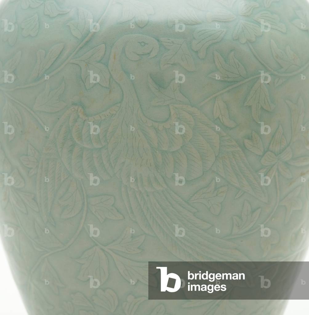 Bottle (maebyeong) with carved and incised design of two phoenixes and peony vinescrolls, mid 12th century (stoneware with celadon glaze)