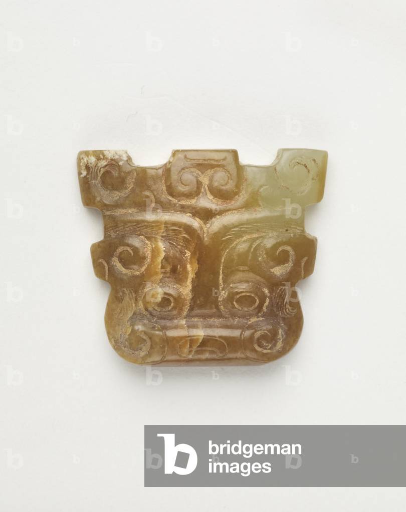 Animal mask-shaped pendant, 650-500 BC (jade with traces of cinnabar)