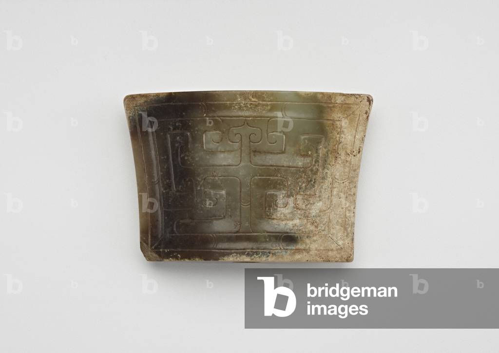 Scabbard Chape (bi), 3rd-1st century BC (jade)