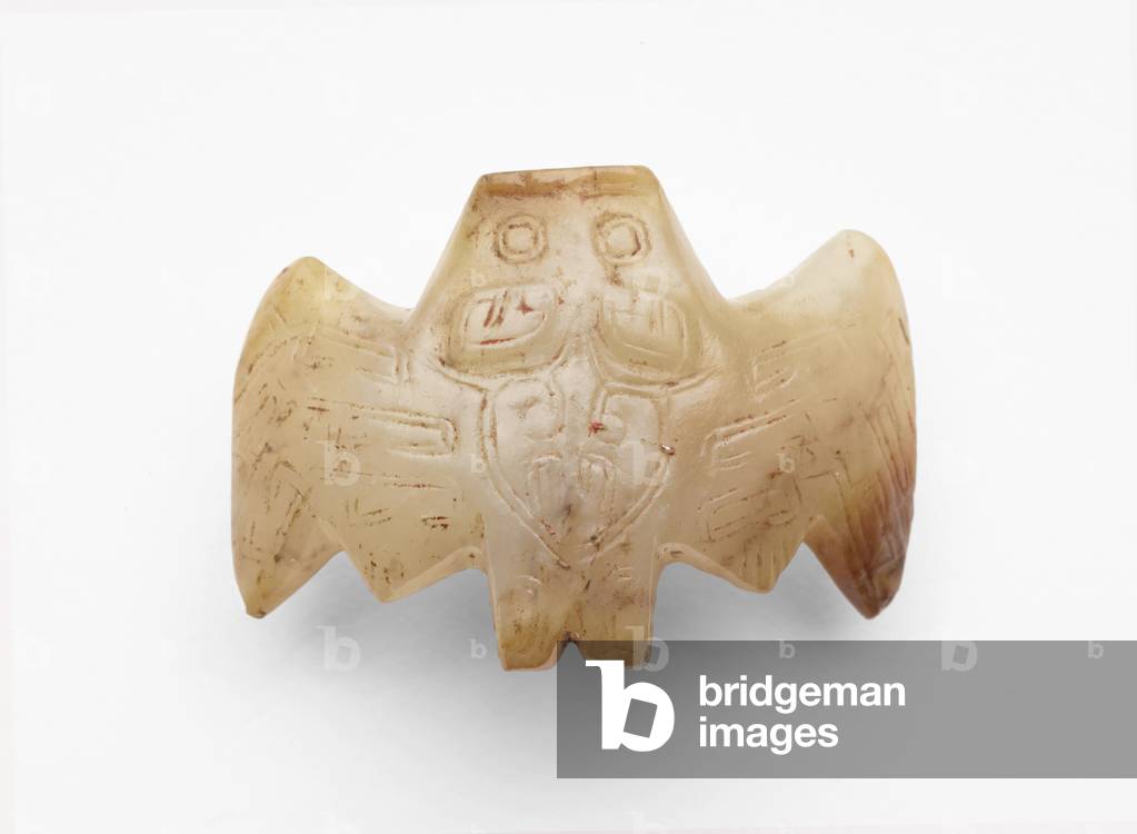 Pendant in the form of a bat, c.1300-1050 BC (jade, nephrite) with traces of cinnabar)