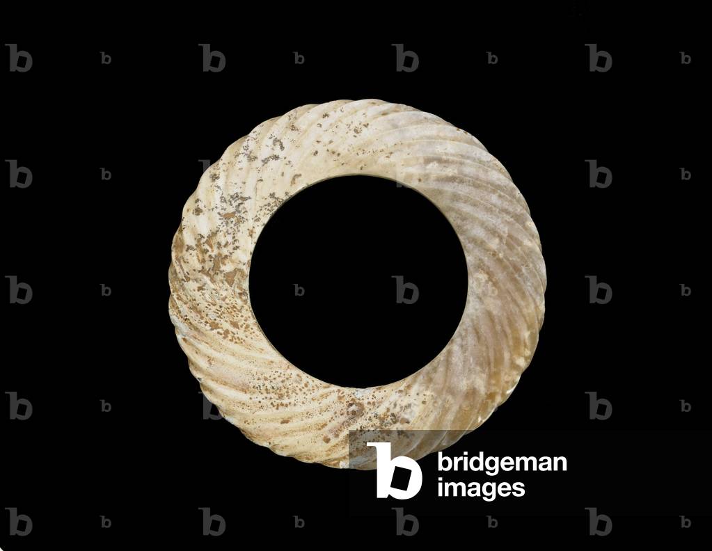 Pendant (yuan), 5th-4th century BC (jade)