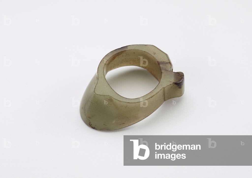 Archer's thumbring (ban zhi), c.5th century BC (jade)