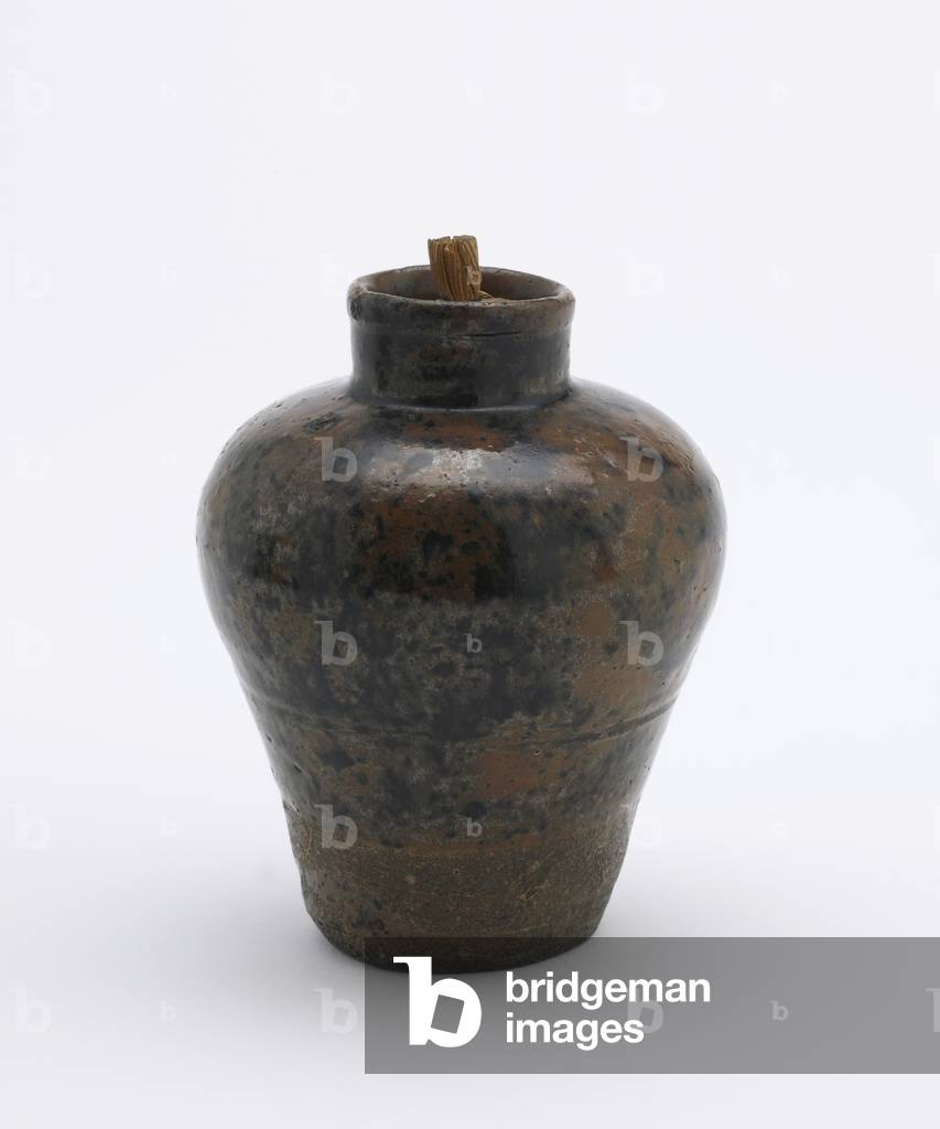 Teedose in Dose-Form, als Flasche für Süßigkeiten Pellets verwendet, Aichi Präfektur, Edo-Zeit (Keramik)