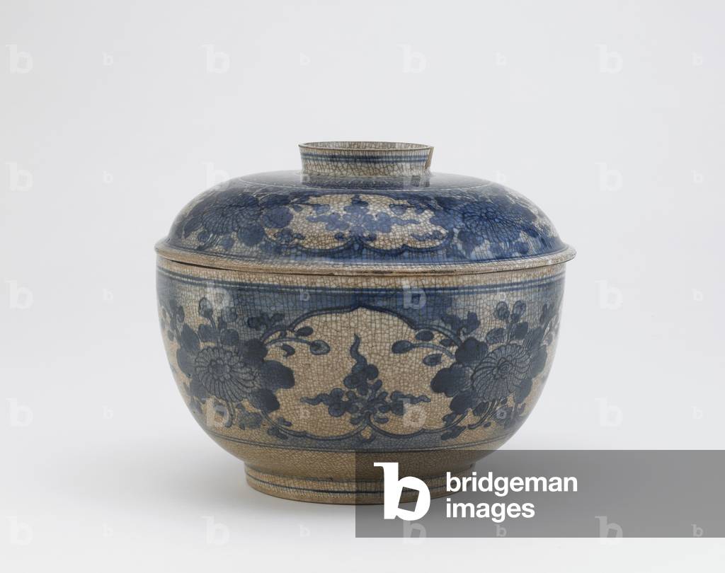 Serving bowl with cover, Arita, Saga prefecture, Edo period, late 17th century (ceramic)
