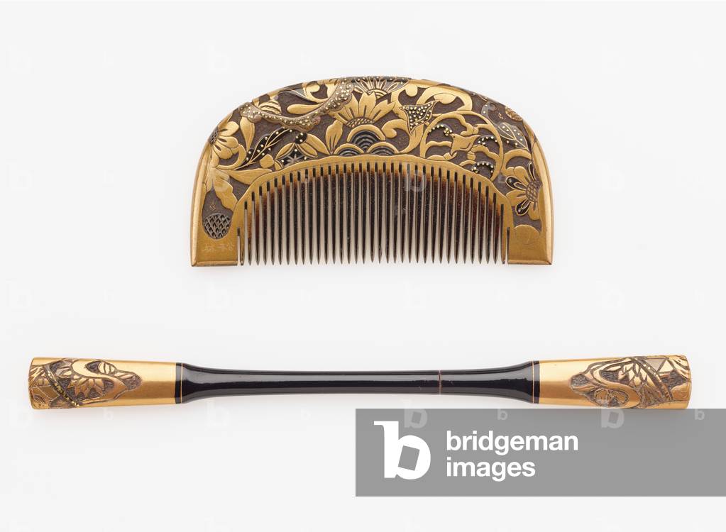 Comb and hairpin, late 19th-early 20th century (horn and wood with lacquer and gold)