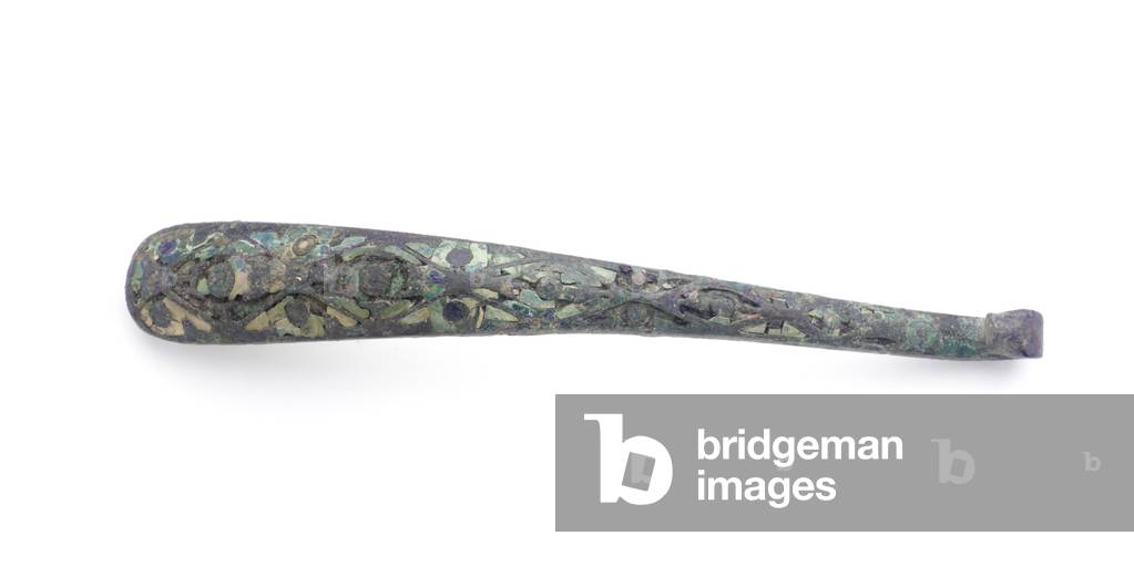 Garment hook, 300 BC (cast bronze)