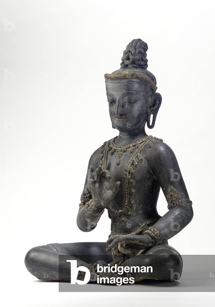 Nepalese-Chinese-style bodhisattva (lacquer, cloth, traces of blue, gold, and green paint & gold leaf)